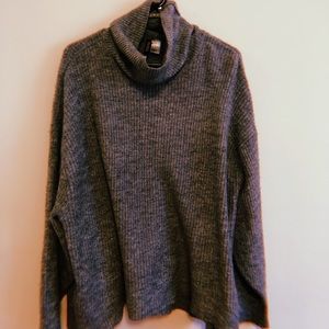 H&M Oversized Grey Sweater